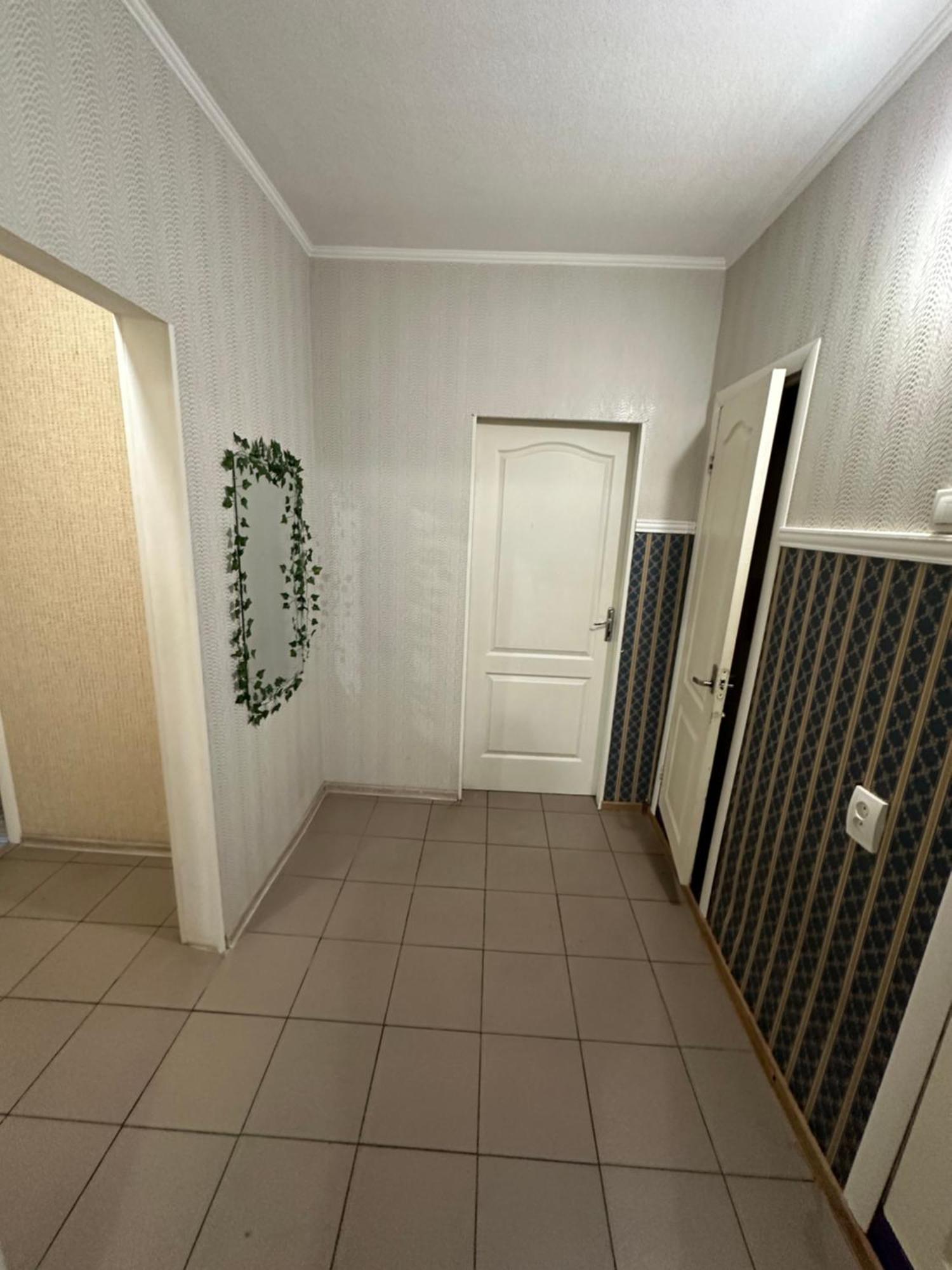 Ararat-Poznyaki Hostel Kiev Esterno foto