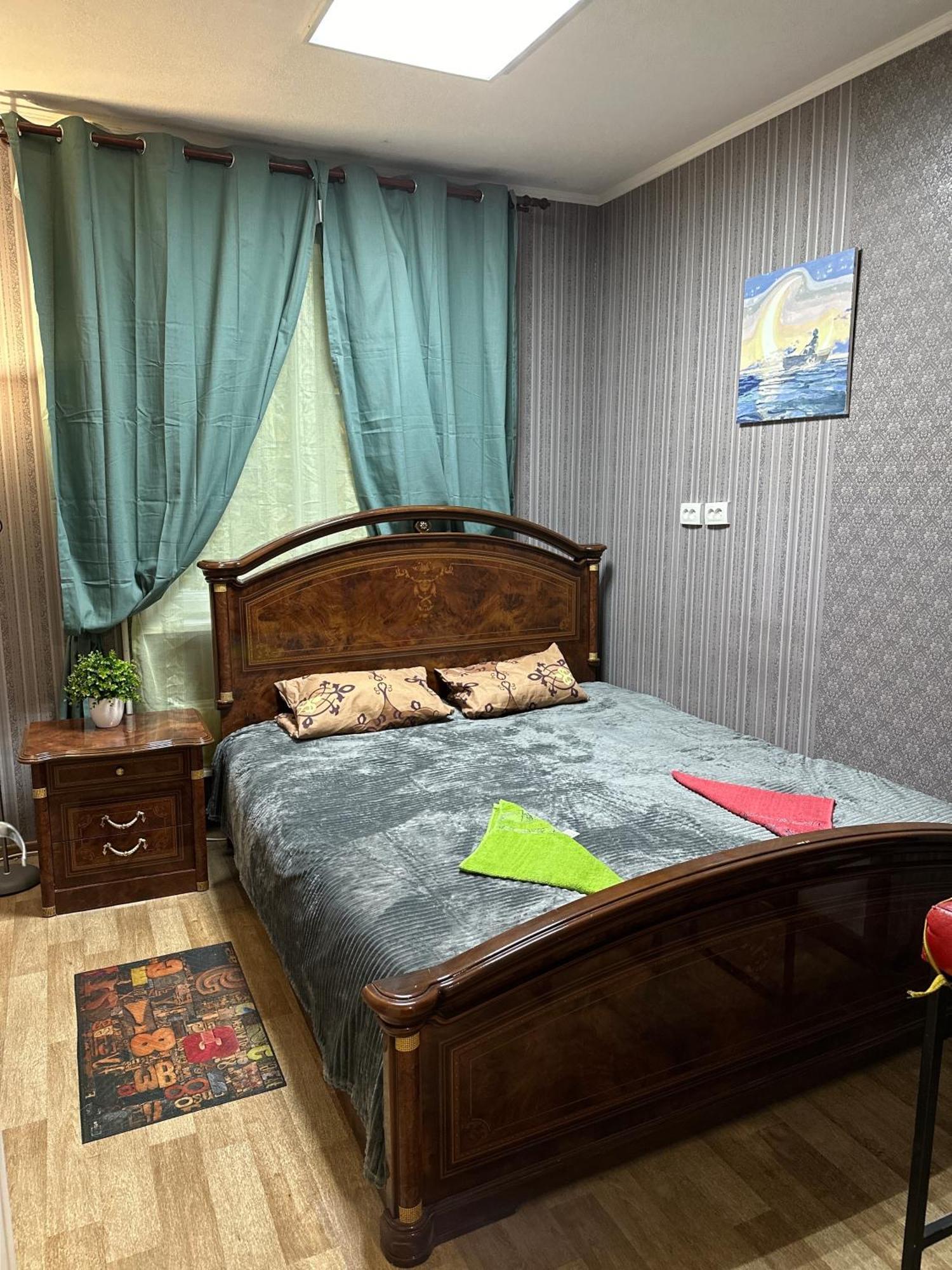 Ararat-Poznyaki Hostel Kiev Esterno foto